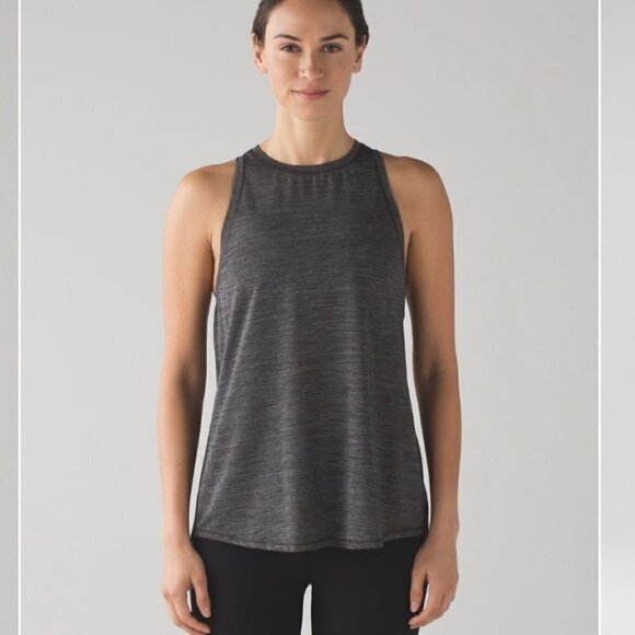 ❤️ LULULEMON Hot like Agni singlet in heather gray size 4 J57 - Picture 2 of 11